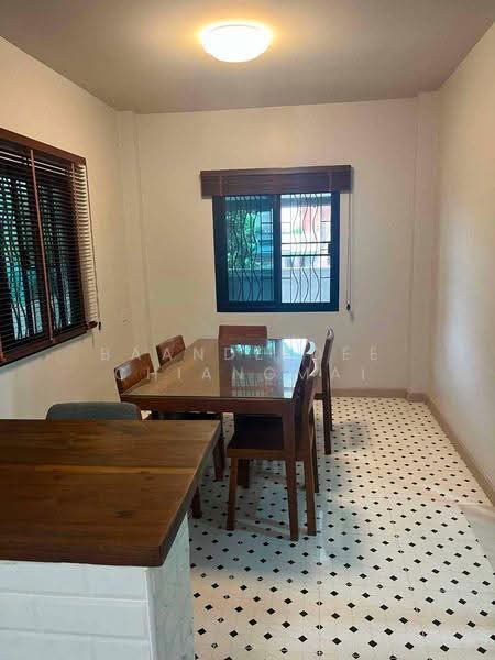 บ้านให้เช่า – ใกล้สถานีรถไฟเชียงใหม่ เพียง 5 นาที ค่าเช่า 35,000 บาท / เดือน รหัสทรัพย์ : No.1H707, เชียงใหม่, วัดเกต, เมืองเชียงใหม่, เชียงใหม่, 150 ตร.ม., บ้านเดี่ยว ให้เช่า, โดย Baandeedee Chiangmai, 500549285 - DDproperty.com