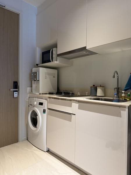 ASHTON Silom, Bangkok, 166 Silom Road, Bang Rak, Bangkok, 1 Bedroom, 50 sqm, Condo For Rent, by Jirapat Chanthakat, 500549309 - DDproperty.com