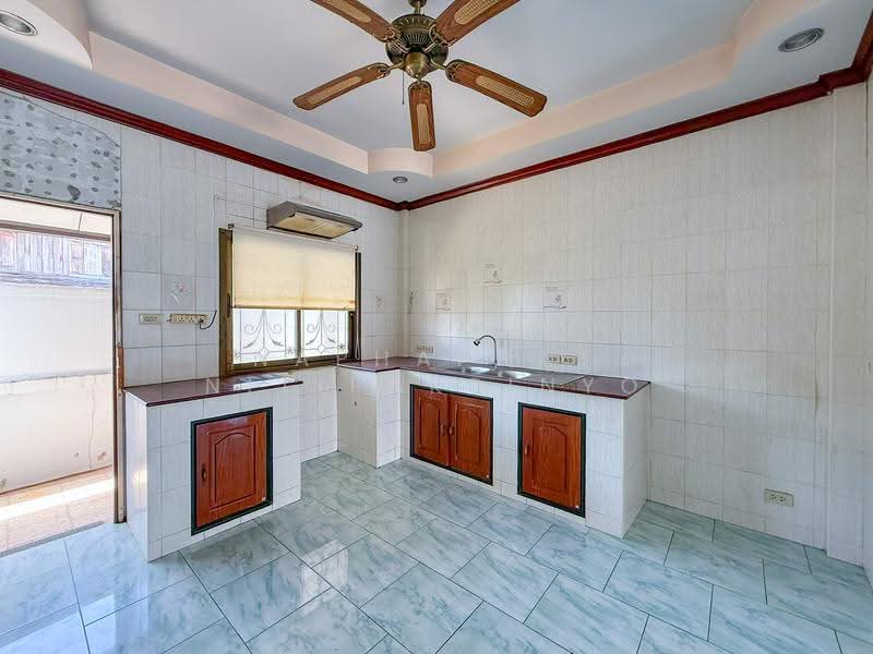 บางเสร่, Chon Buri (Pattaya), Bang Sa-re, Sattahip, Chon Buri (Pattaya), 2 Bedrooms, 150 sqm, Single Detached House For Sale, by Naphaphat Nitipakpinyo, 500549312 - DDproperty.com