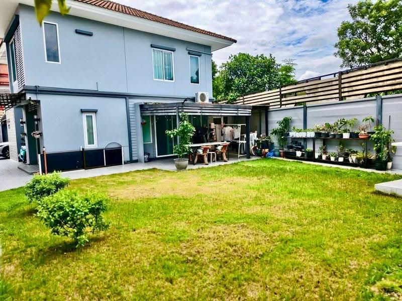 Pruksa Village 22 Pinklao-Sirindhorn, Nonthaburi, Bang Si Thong, Bang Kruai, Nonthaburi, 4 Bedrooms, 300 sqm, Single Detached House For Sale, by คุณนา, 500549314 - DDproperty.com