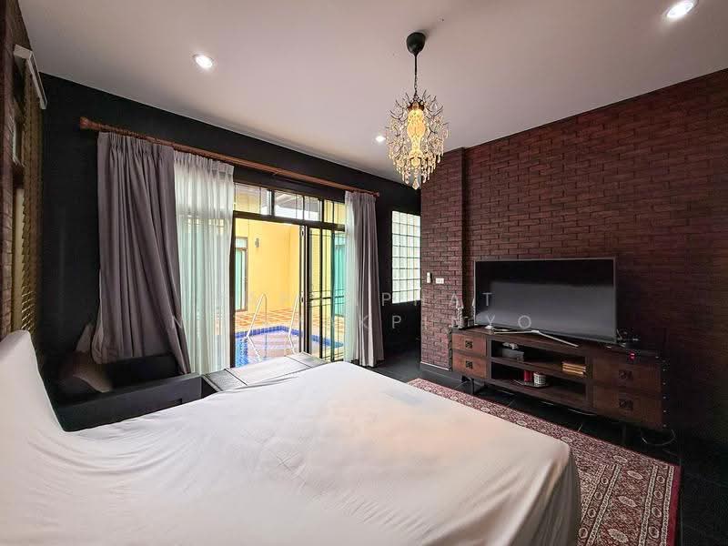 Urgent Sale! Detached House in Bang Saray Beachside, Chon Buri (Pattaya), เทศบาล 5, Bang Sa-re, Sattahip, Chon Buri (Pattaya), 3 Bedrooms, 180 sqm, Single Detached House For Sale, by Naphaphat Nitipakpinyo, 500549317 - DDproperty.com