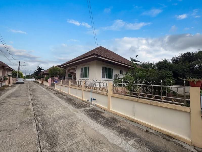อยู่เจริญ เมืองชัยนาท, Chai Nat, Ban Kluai, Muang Chai Nat, Chai Nat, 2 Bedrooms, 150 sqm, Single Detached House For Sale, by The Best Property อัญ, 500549340 - DDproperty.com