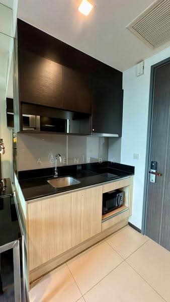 The Edge Sukhumvit 23, Bangkok, 6 Soi Sukhumvit 23, Khlongtoei Nua, Watthana, Bangkok, 1 Bedroom, 33 sqm, Condo For Rent, by Agentbkk, 500549346 - DDproperty.com