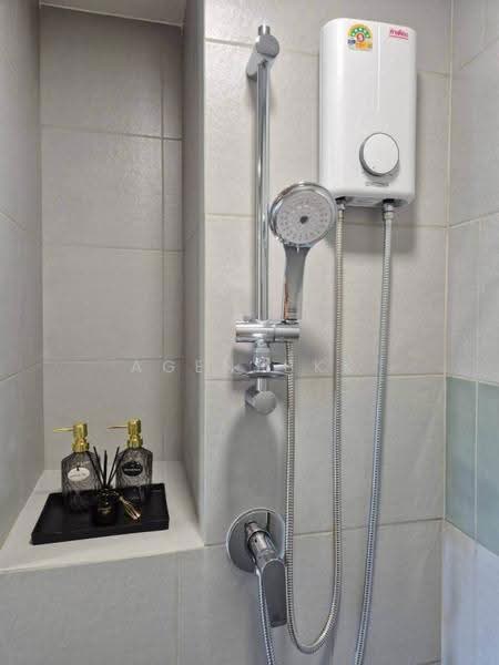 Atmoz Season Ladkrabang, Bangkok, 126 Thanon Chalong Krung, Lam Pla Tiew, Lat Krabang, Bangkok, 1 Bedroom, 27 sqm, Condo For Rent, by Agentbkk, 500549357 - DDproperty.com