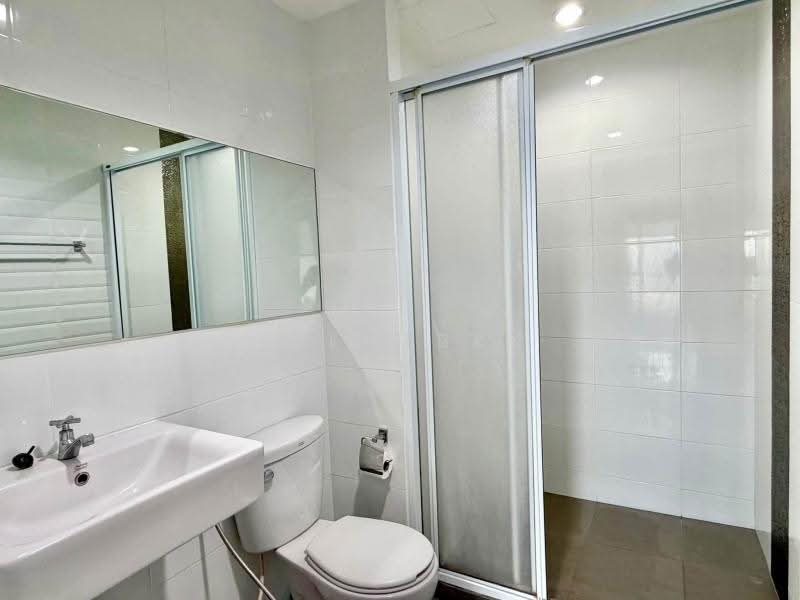 Life @ Sukhumvit 65, Bangkok, Sukhumvit Road, Phra Kanong Nua, Watthana, Bangkok, 1 Bedroom, 32 sqm, Condo For Rent, by Agentbkk, 500549366 - DDproperty.com
