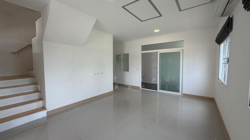 Q District Gusto Kingkaew-Suvarnabhumi, Samut Prakan, Soi Kingkaew 37/5, Kingkaew Road, Rachathewa, Bang Plee, Samut Prakan, 3 Bedrooms, 109 sqm, Townhouse For Sale, by คุณสรินรัตน์ รุจิรภัทร์ดิลก (เม), 500549372 - DDproperty.com
