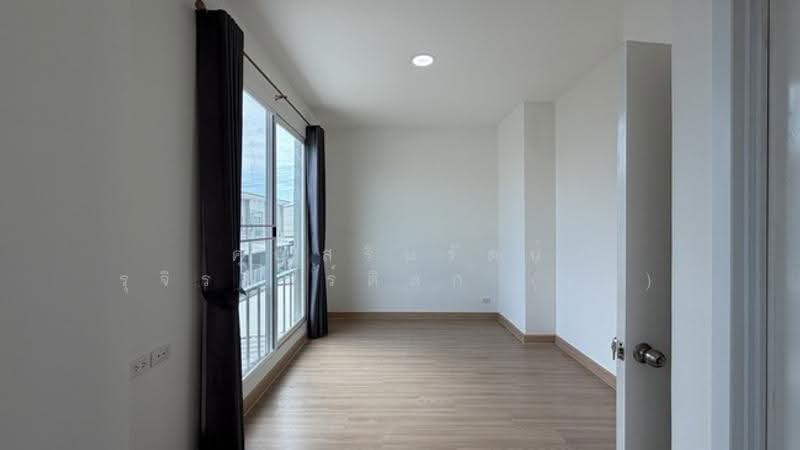 Q District Gusto Kingkaew-Suvarnabhumi, Samut Prakan, Soi Kingkaew 37/5, Kingkaew Road, Rachathewa, Bang Plee, Samut Prakan, 3 Bedrooms, 109 sqm, Townhouse For Sale, by คุณสรินรัตน์ รุจิรภัทร์ดิลก (เม), 500549372 - DDproperty.com