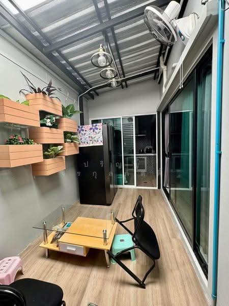 The Connect Suvarnabhumi, Samut Prakan, King Kaew Road, Soi 37, Rachathewa, Bang Plee, Samut Prakan, 3 Bedrooms, 125 sqm, Townhouse For Rent, by ปริญญ์ จิรกุลกิตติ์, 500549382 - DDproperty.com