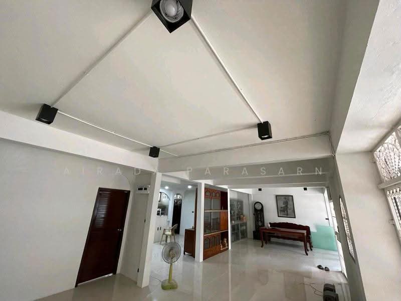 House in Rama 2, Bangkok, Bangmot, Chom Thong, Bangkok, 3 Bedrooms, 210 sqm, Townhouse For Rent, by Airada Parasarn, 500549395 - DDproperty.com