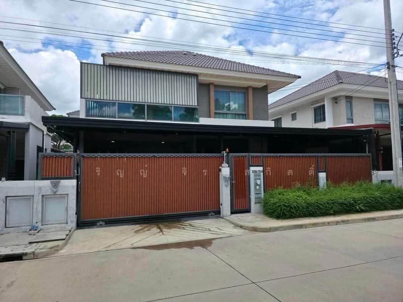 Perfect Place Sukhumvit 77-Suvarnabhumi, Samut Prakan, Lat Krabang Road, Rachathewa, Bang Plee, Samut Prakan, 4 Bedrooms, 250 sqm, Single Detached House For Rent, by ปริญญ์ จิรกุลกิตติ์, 500549403 - DDproperty.com
