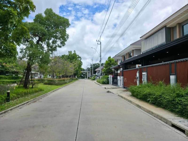 Perfect Place Sukhumvit 77-Suvarnabhumi : เพอร์เฟค เพลส สุขุมวิท77-สุวรรณภูมิ, สมุทรปราการ, ถนนลาดกระบัง, ราชาเทวะ, บางพลี, สมุทรปราการ, 250 ตร.ม., บ้านเดี่ยว ให้เช่า, โดย ปริญญ์ จิรกุลกิตติ์, 500549403 - DDproperty.com