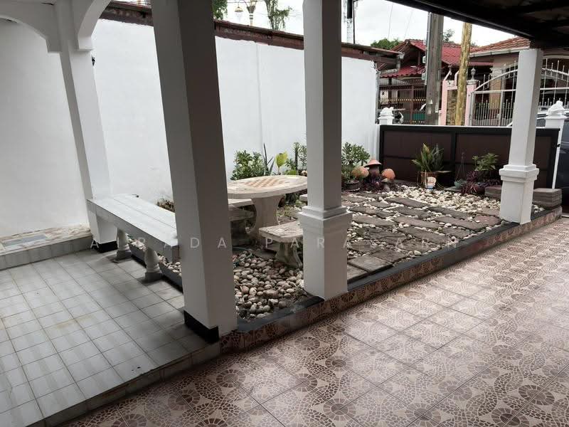 หมู่บ้านจามจุรี ซอยกิ่งแก้ว41, Samut Prakan, Rachathewa, Bang Plee, Samut Prakan, 2 Bedrooms, 96 sqm, Single Detached House For Sale, by Airada Parasarn, 500549412 - DDproperty.com