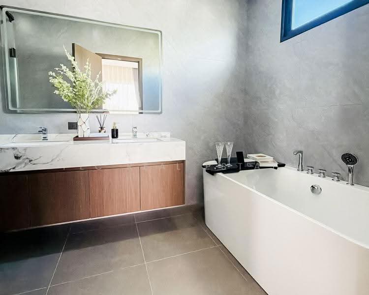 4 Bedroom Brand New Modern Pool Villa for Sale Mabprachan, chon-buri, Nong Pru, Bang Lamung (Pattaya), Chon Buri (Pattaya), 4 Bedrooms, 300 sqm, Villa For Sale, by PLC real estate, 500549416 - DDproperty.com