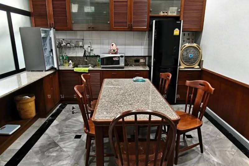 Park View Place, กรุงเทพ, คลองจั่น, บางกะปิ, กรุงเทพ, 219 ตร.ม., ทาวน์เฮ้าส์ ขาย, โดย ชนะชาติ นนท์ตา, 500549420 - DDproperty.com