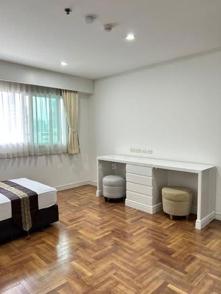 GM Tower, Bangkok, 39 Soi Sukhumvit 20, Khlong Toei, Bangkok, 3 Bedrooms, 315 sqm, Condo For Rent, by Airada Parasarn, 500549427 - DDproperty.com