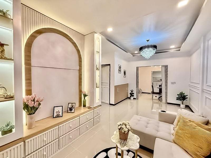 Stylish Townhouse for Sale Siam Country Club 4 Bedrooms, Chon Buri (Pattaya), Nong Pru, Bang Lamung (Pattaya), Chon Buri (Pattaya), 4 Bedrooms, 136 sqm, Townhouse For Sale, by PLC real estate, 500549440 - DDproperty.com
