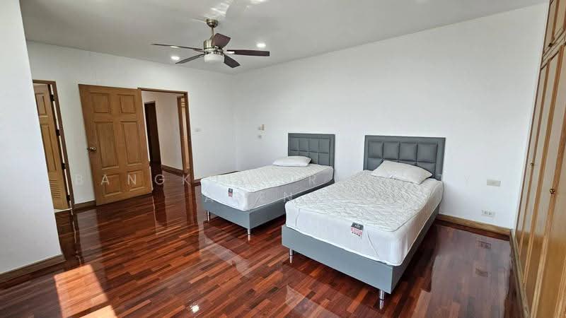 Ruamsuk Condominium, Bangkok, 12 Soi Athakravi, Khong Tan, Khlong Toei, Bangkok, 3 Bedrooms, 365 sqm, Condo For Rent, by BANGKOK PROPERTY AGENTS, 500549441 - DDproperty.com