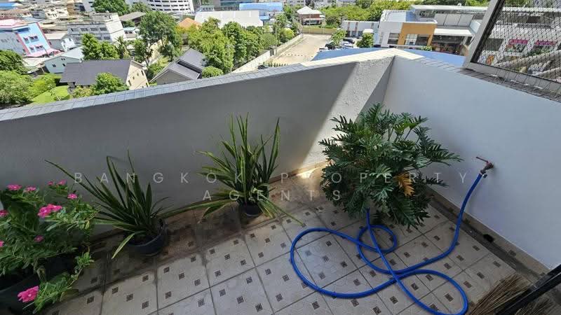 Ruamsuk Condominium : ร่วมสุข คอนโดมิเนียม, กรุงเทพ, 12 ซอยอรรถวี, คลองตัน, คลองเตย, กรุงเทพ, 365 ตร.ม., คอนโด ให้เช่า, โดย BANGKOK PROPERTY AGENTS, 500549441 - DDproperty.com