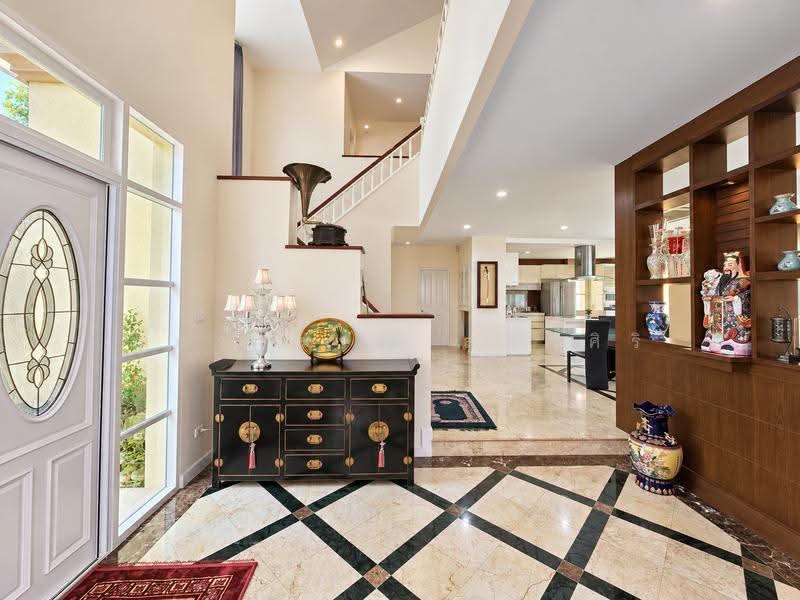 Ladawan Pinklao-Phetkasem, Bangkok, กาญจนาภิเษก, Bang Phai, Bang Khae, Bangkok, 4 Bedrooms, 382 sqm, Single Detached House For Sale, by อุมาวรรณ ส่องศิริ, 500549446 - ลดาวัลย์ ปิ่นเกล้า-เพชรเกษม - DDproperty.com