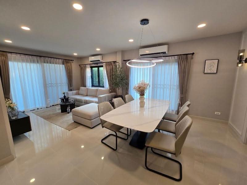 Centro Bangna, Samut Prakan, 111 Soi 3, Bang Kaeo, Bang Plee, Samut Prakan, 4 Bedrooms, 190 sqm, Single Detached House For Rent, by Forty-Six Real Estate Group, 500549449 - DDproperty.com