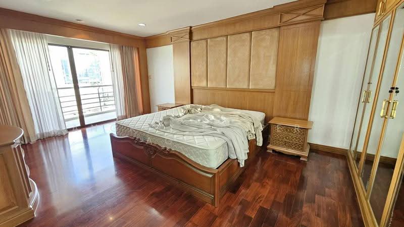 Arunroj Tower condominium, Bangkok, ซอยสายน้ำผึ้ง ถนนสุขุมวิท แขวงคลองเตย เขตคลองเตย กทม., Khlong Toei, Bangkok, 4 Bedrooms, 365 sqm, Condo For Rent, by BANGKOK PROPERTY AGENTS, 500549450 - DDproperty.com