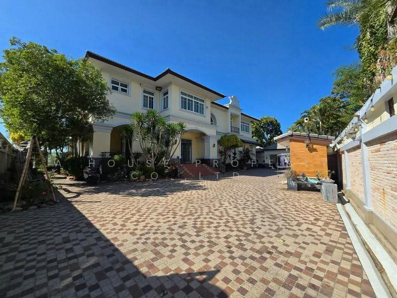 Luxury beachfront house for sale in Bang Saen-Ang Sila, Chonburi panoramic sea view, Chon Buri (Pattaya), Ang Sila, Muang Chon Buri, Chon Buri (Pattaya), 5 Bedrooms, 1,788 sqm, Single Detached House For Sale, by A House Property Co.,Ltd., 500549480 - DDproperty.com