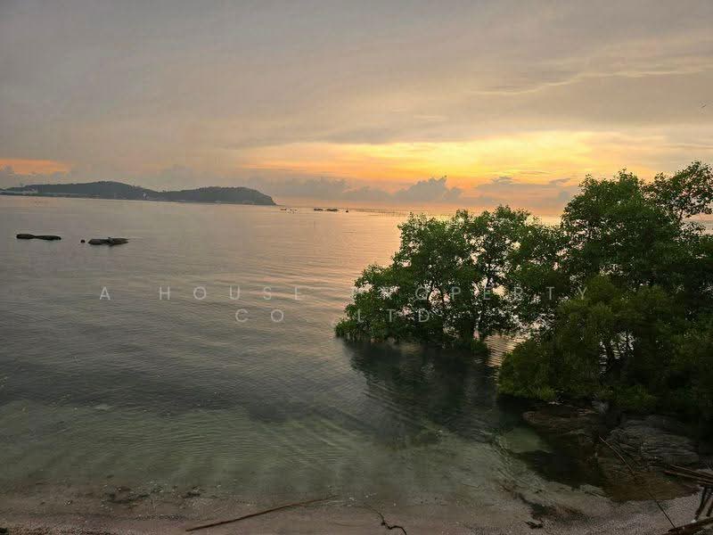 Luxury beachfront house for sale in Bang Saen-Ang Sila, Chonburi panoramic sea view, Chon Buri (Pattaya), Ang Sila, Muang Chon Buri, Chon Buri (Pattaya), 5 Bedrooms, 1,788 sqm, Single Detached House For Sale, by A House Property Co.,Ltd., 500549480 - DDproperty.com
