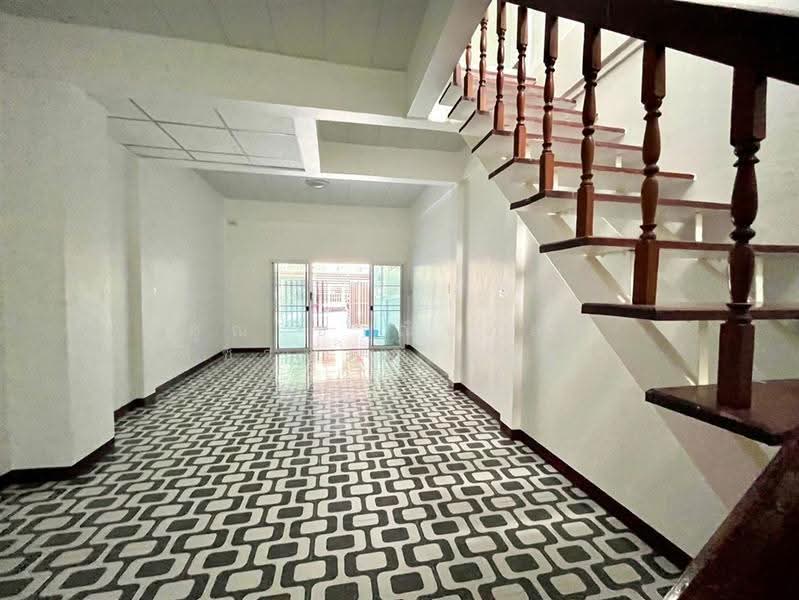 เกศรินวิลเลจ เอกชัย119, กรุงเทพ, ถนนกาญจนาภิเษก, บางบอน, กรุงเทพ, 90 ตร.ม., Townhouse ขาย, โดย คุณ ชาณินภัสส์ สิชาพันธุ์ (ปัฐ), 500549494 - DDproperty.com