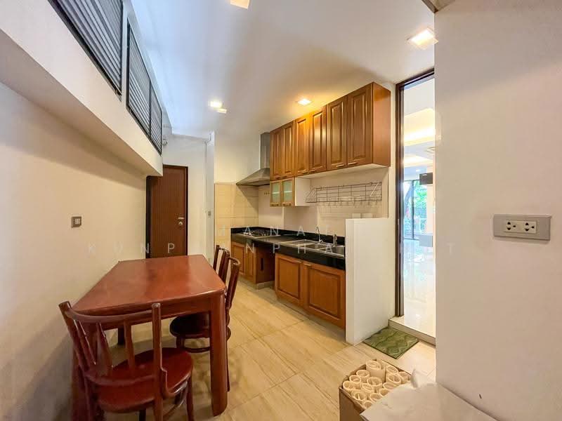 The plot เย็นอากาศ (The Plot Yen Akat), Bangkok, Chong Nonsi, Yan Nawa, Bangkok, 3 Bedrooms, 250 sqm, Townhouse For Sale, by Manat Kunphanphaichit, 500549499 - DDproperty.com