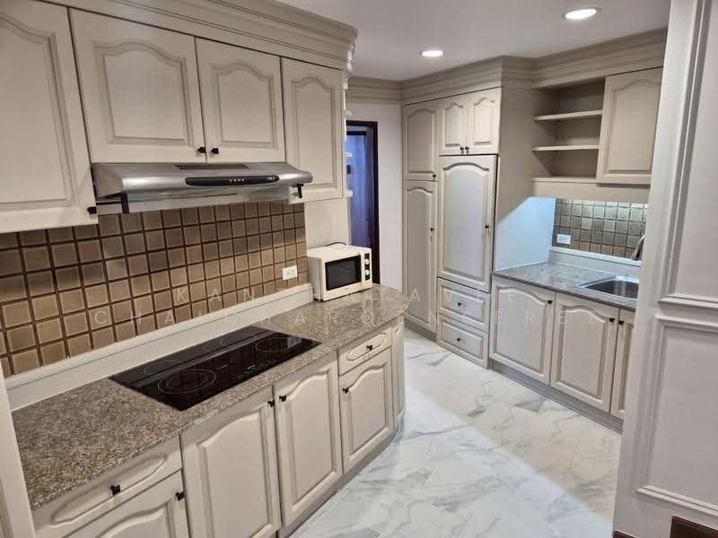 Supakarn Condominium, Bangkok, Charoennakorn Road, Khlong Ton Sai, Khlong San, Bangkok, 2 Bedrooms, 170 sqm, Condo For Sale, by Kanthayavee Chaicharoenseree, 500549508 - DDproperty.com