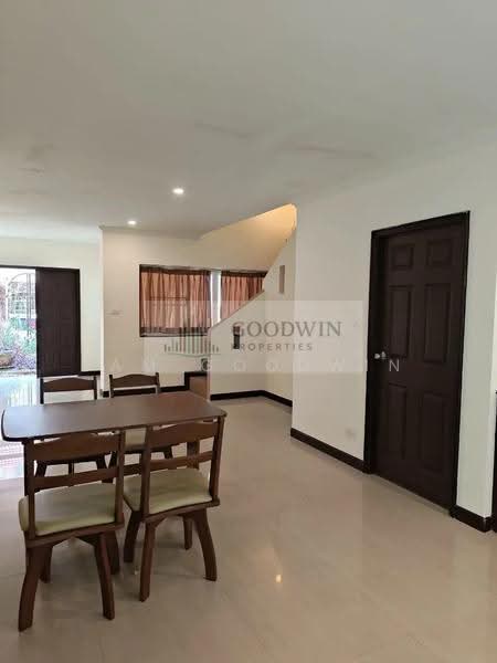 Pratumnak, Chon Buri (Pattaya), Nong Pru, Bang Lamung (Pattaya), Chon Buri (Pattaya), 3 Bedrooms, 220 sqm, Townhouse For Sale, by Bam Goodwin, 500549511 - DDproperty.com