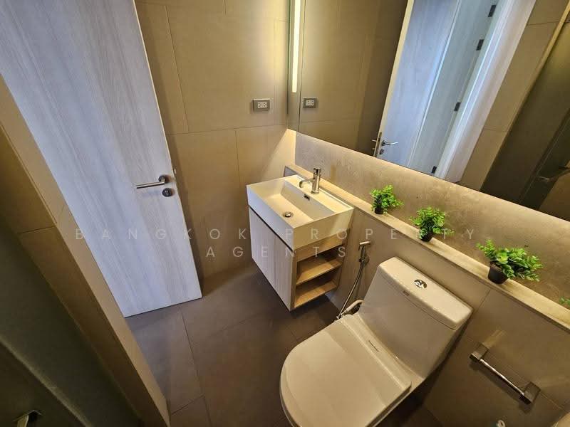 The Lumpini 24, Bangkok, Sukhumvit 24 Road, Khong Tan, Khlong Toei, Bangkok, 2 Bedrooms, 55 sqm, Condo For Rent, by BANGKOK PROPERTY AGENTS, 500549547 - DDproperty.com