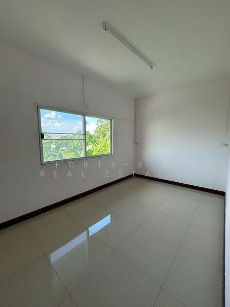 โกดัง / โรงงานให้เช่า ย่านประชาอุทิศ ทะลุพุทธบูชาได้ ทำเลดี, Bangkok, Bangmot, Thung Khru, Bangkok, , 360 sqm, Warehouse/Factory For Rent, by Forty-Six Real Estate Group, 500549548 - DDproperty.com
