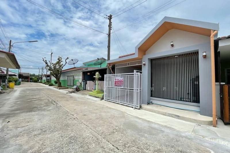 Baan Ruean Suk 1, Pathum Thani, 119 Rangsit–Nakhon Nayok Road (Khlong 8), Lam Phak Kut, Thanyaburi, Pathum Thani, 3 Bedrooms, 72 sqm, Townhouse For Sale, by ชนะชาติ นนท์ตา, 500549556 - DDproperty.com