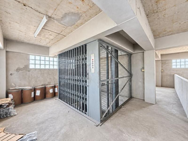 อาคารพาณิชย์บางขุนเทียน กรุงเทพมหานคร, Bangkok, Samae Dam, Bang Khun Thian, Bangkok, , 100 sqm, Shophouse For Sale, by The Best Property ดาด้า, 500549561 - DDproperty.com