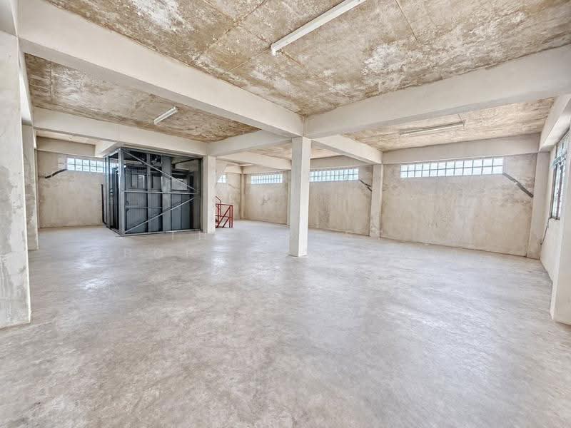 อาคารพาณิชย์บางขุนเทียน กรุงเทพมหานคร, Bangkok, Samae Dam, Bang Khun Thian, Bangkok, , 100 sqm, Shophouse For Sale, by The Best Property ดาด้า, 500549561 - DDproperty.com