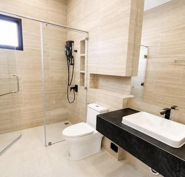 Thamber Private Pool Villa, Chon Buri (Pattaya), Huai Yai, Bang Lamung (Pattaya), Chon Buri (Pattaya), 5 Bedrooms, 397 sqm, Semi-Detached House (Twin House) For Rent, by ภัครวรรณ์ วุฒิศรินพัฒน์, 500549572 - DDproperty.com