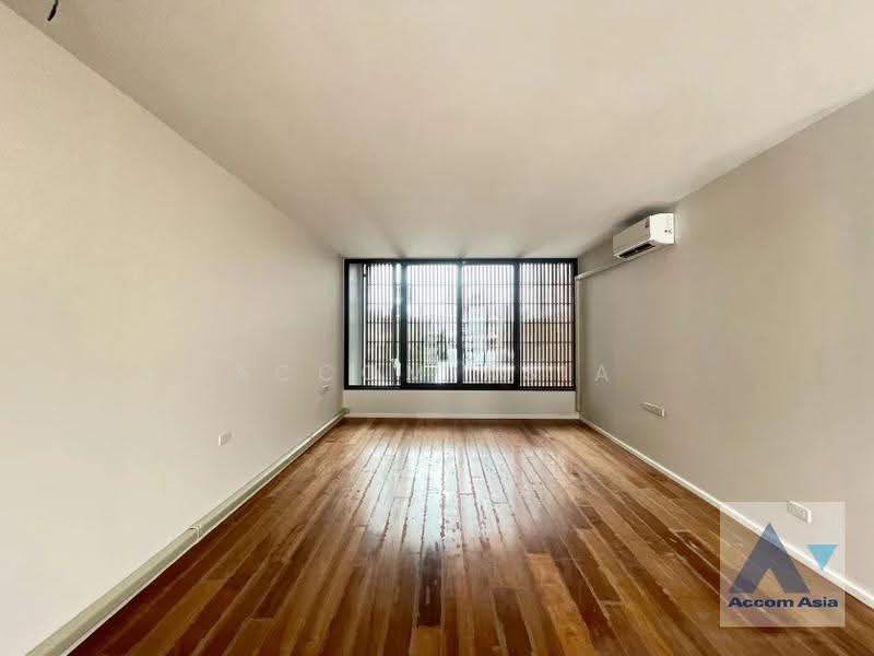 House, Bangkok, Khlong Tan Nua, Watthana, Bangkok, 3 Bedrooms, 400 sqm, Single Detached House For Rent, by Accom Asia, 500549587 - DDproperty.com