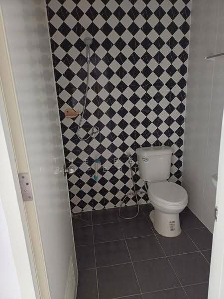 หมู่บ้านรินทร์ทอง ลำลูกกา-คลอง2, Pathum Thani, Khu Khot, Lam Luk Ka, Pathum Thani, 2 Bedrooms, 150 sqm, Townhouse For Sale, by The Best Property ขวัญ, 500549597 - DDproperty.com
