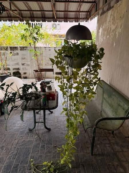 บ้านส.ภาณุรังษี ซอยบางกรวย-ไทรน้อย17, Nonthaburi, ถนนบางกรวย-ไทรน้อย, Bang Kruai, Nonthaburi, 6 Bedrooms, 350 sqm, Single Detached House For Sale, by คุณ สุพรรณิการ์ ลูกอินทร์ (ตูน), 500549608 - DDproperty.com