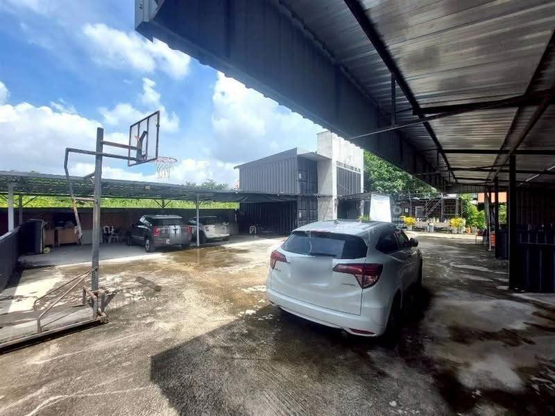 ที่ดิน + บ้านเดี่ยว 201 ตร.ว. ซอยสุขุมวิท115 (ซอยอภิชาติ9), สมุทรปราการ, ถนนสุขุมวิท, สำโรงเหนือ, เมืองสมุทรปราการ, สมุทรปราการ, 804 ตร.ม., ที่ดิน ขาย, โดย คุณ ภควัต อุณหรัตน์ (อ้น), 500549625 - DDproperty.com