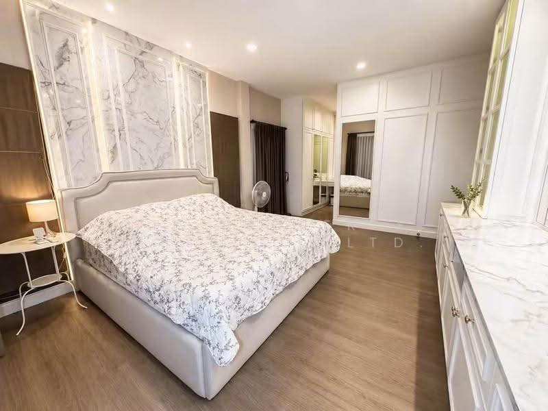 Bangkok Boulevard Rama 9, Bangkok, Kanchanaphisek Ring Road, Saphan Sung, Bangkok, 3 Bedrooms, 247 sqm, Single Detached House For Rent, by NTG Property House Co.,Ltd., 500549635 - DDproperty.com
