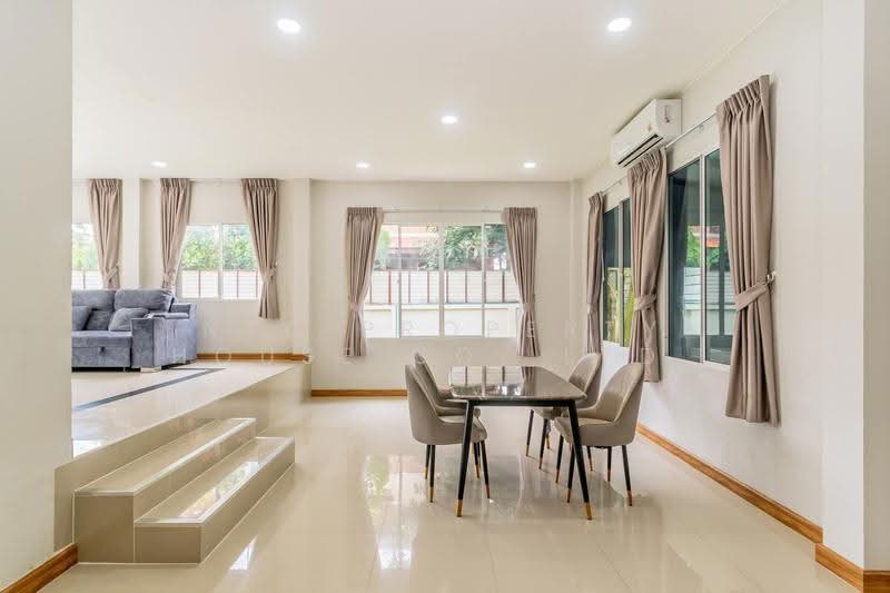 ลลิล อินเดอะพาร์ค วัชรพล, Bangkok, Khlong Tanon, Sai Mai, Bangkok, 4 Bedrooms, 235 sqm, Single Detached House For Rent, by NTG Property House Co.,Ltd., 500549657 - DDproperty.com