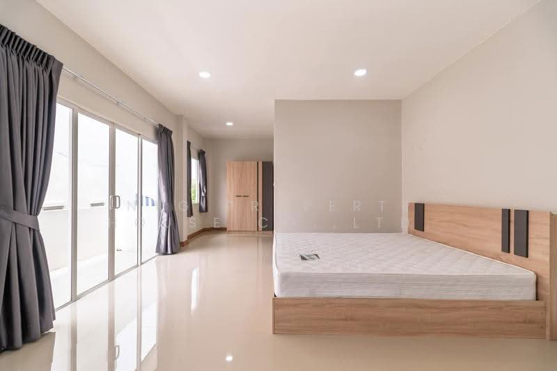 ลลิล อินเดอะพาร์ค วัชรพล, Bangkok, Khlong Tanon, Sai Mai, Bangkok, 4 Bedrooms, 235 sqm, Single Detached House For Rent, by NTG Property House Co.,Ltd., 500549657 - DDproperty.com