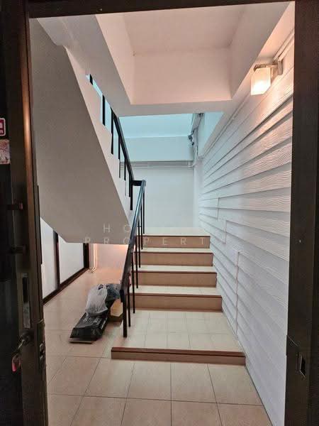 พหลโยธิน 69/1, Bangkok, Anusaowari, Bang Khen, Bangkok, 3 Bedrooms, 200 sqm, Townhouse For Rent, by Holtop Property, 500549666 - DDproperty.com