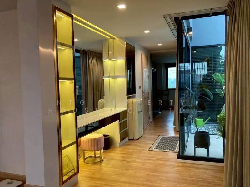 Glam : แกรม, กรุงเทพ, 161 ถ.สตรีวิทยา 2 แยก 23, ลาดพร้าว, กรุงเทพ, 385 ตร.ม., ทาวน์เฮ้าส์ ให้เช่า, โดย NTG Property House Co.,Ltd., 500549674 - DDproperty.com