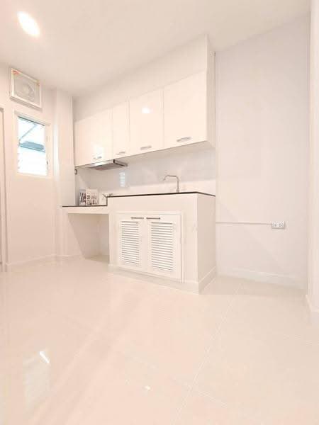 Centro Srinakarin-Bangna, Bangkok, Chaloem Phrakiat Rama 9 Road, Nong Bon, Prawet, Bangkok, 4 Bedrooms, 205 sqm, Single Detached House For Sale, by Jutarat Jitmun, 500549694 - DDproperty.com