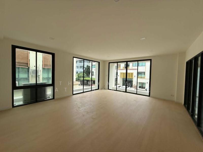 Home office Regent Ratchada for rent and sale, Bangkok, ซอยสหการประมูล, Wang Thonglang, Bangkok, , 600 sqm, Office Space For Rent, by Thanyarat Rattanaburee, 500549713 - DDproperty.com