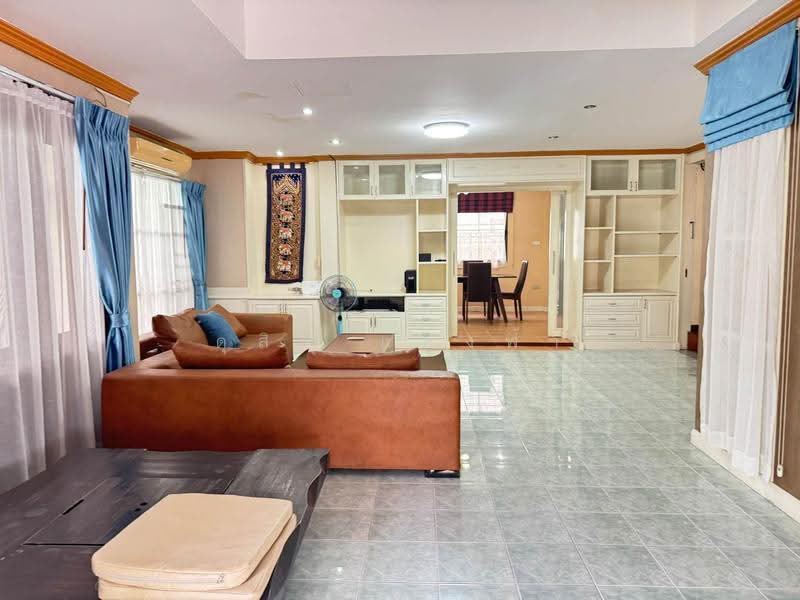 ให้เช่าบ้านเดี่ยวหลังใหญ่ ม.คันทรีโฮม1 ใกล้ J park ศรีราชา, Chon Buri (Pattaya), Surasak, Si Racha, Chon Buri (Pattaya), 3 Bedrooms, 220 sqm, Single Detached House For Rent, by Dusit Saengfa, 500549714 - DDproperty.com