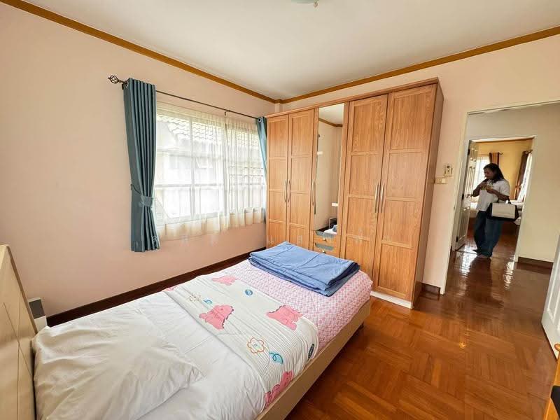 ให้เช่าบ้านเดี่ยวหลังใหญ่ ม.คันทรีโฮม1 ใกล้ J park ศรีราชา, Chon Buri (Pattaya), Surasak, Si Racha, Chon Buri (Pattaya), 3 Bedrooms, 220 sqm, Single Detached House For Rent, by Dusit Saengfa, 500549714 - DDproperty.com